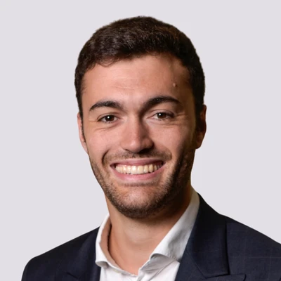 Adrián Senar